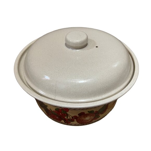 Vintage 3 Quart Clay Casserole Baking Dish with Lid and Fruit Painted - Picture 9 of 10